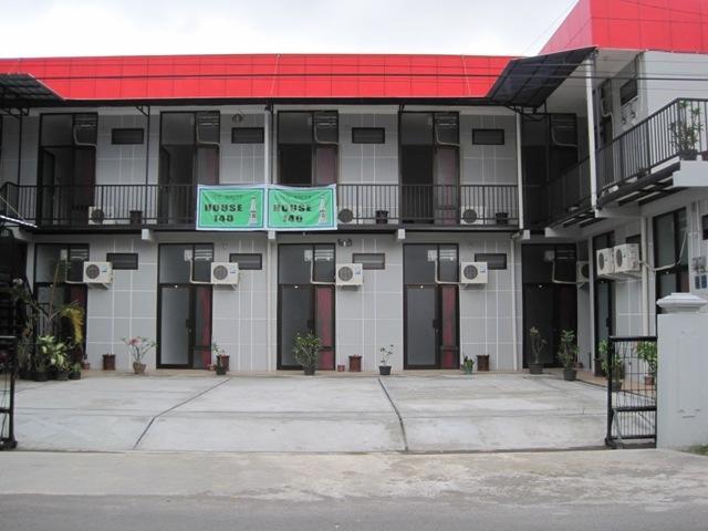 Baturetno House 140酒店 外观 照片